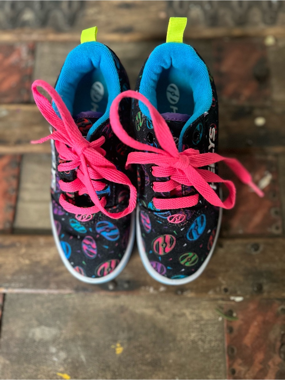 Heelys Kids Black Sneakers with Pink Laces and Blue Lining